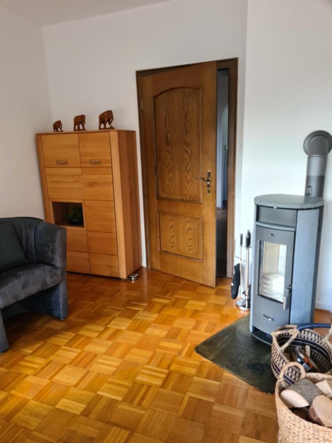 Ferienwohnung Im Birkenweg Morsdorf Bagian luar foto